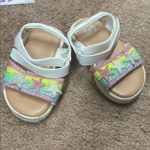 White Kids Sandals with Rainbow Glitter Stars bin c c33